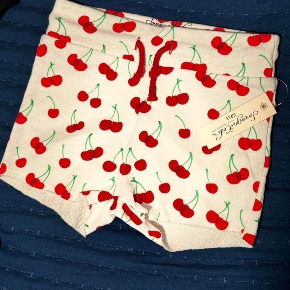 Cherry red and white cotton shorts